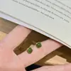 Plata de ley S925, jade natural Hetian, aretes cuadrados, diseño único, nuevo estilo chino, aretes de jade ovalados, joyería de alta gama
