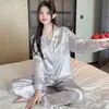 Pijama francés reductor de edad para mujer, nuevo para primavera y otoño, simple, con puntos de ola, manga larga, pantalones de seda helada, ropa de casa, traje de moda, venta al por mayor