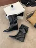 Botas Melard com bico fino e design plissado, moda feminina outono e inverno, botas curtas estilosas com salto plataforma emagrecedoras