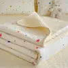 Capa de Cama em Algodão Lavado Estampado com Lã de Leite Capa de Cama Tatami Lã de Leite Peça Única Conjunto de Três Peças Inverno Espessado Antiderrapante Estilo