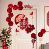 Decoraciones de personaje "Doble Felicidad" aterciopeladas para dormitorios, marcos de puerta de habitación de bodas y puertas de armarios, con arreglos florales de boda y flores artificiales