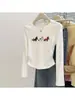Novo produto de outono: camiseta feminina de algodão puro com mangas compridas, gola redonda e ombros retos, campeã de vendas, modelagem justa, estilosa e que rejuvenesce, peça básica