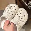 Pingentes de sapato de laço de pérola, acessórios DIY para chinelos, adequados para Crocs, acessórios decorativos, fivelas para mulheres