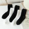 Calcetines de terciopelo de visón para mujer, otoño e invierno, cálidos, con forro polar, gruesos, peludos, en blanco y negro, para dormir con forma de luna.