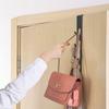 Gancho trasero de puerta de hierro creativo de cuatro ganchos de fila recta multifunción para puerta sin costuras, percha para ropa sin perforaciones, gancho para abrigo al por mayor