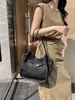 Bolso Tote Nuevo Otoño e Invierno 2025, Piel de Vaca de Primera Capa, Bolso de Hombro de Gran Capacidad, Bolso Versátil Multicolor para Viajes Diarios, Al por Mayor en Stock
