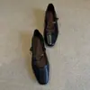 Versión de piel de oveja apertura poco profunda hebilla de metal de una sola tira zapatos Mary Jane negros para mujer retro francés de fondo plano versátiles de punta cuadrada zapatos de vestir