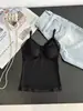 Nueva camisola retro de encaje patchwork con escote en V para mujer, top interior de verano ajustado y que realza la figura, top pequeño sexy