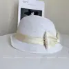Chapéu de Pescador com Laço de Rede para Mulheres no Verão, Chapéu de Palha Elegante e Versátil para Proteção Solar, Chapéu de Bacia Elegante Casual, Moderno