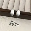 Pendientes de Botón Ovalados Clásicos Cepillados con Contornos Tridimensionales, Moda de Nicho, Lujo Ligero, Preciosos, Recomendados por Bloggers de Moda