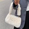 Atacado do Fabricante Bolsas Peludas para Mulheres 2023 Novo Outono e Inverno Design de Nicho Bolsa de Axila Bolsa de Pelúcia Versátil