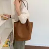 Bolso de Gamuza y Terciopelo para Viajes Diarios de Mujer 2026 Nuevo Otoño Retro Versátil Bolso de Hombro Gran Capacidad Bolso de Mano para Viajes Diarios