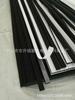 Los fabricantes producen tiras de sellado de EPDM, tiras de espuma de caucho, tiras de sellado para gabinetes y tiras de férula solar.