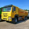 Caminhão-tanque de óleo HOWO usado para exportação, tanque de combustível de 25.000 litros com três compartimentos, caminhão-tanque de combustível móvel de 10 rodas