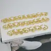 Anillos de 26 Letras Inglesas Más Vendidos Transfronterizos Anillos Gruesos Brillantes de Oro de 18 Quilates Modelo Caliente de Amazon Dropshipping