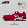 Zapatillas de entrenamiento retro negras alemanas globales para mujer, nuevas zapatillas de venta caliente de verano 2025 Forrest Gump, zapatillas casuales, zapatillas deportivas negras