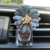 Moda Saída de Ar Condicionado do Carro Tecido Pequena Margarida Frasco Vazio de Perfume Interior do Carro Saída de Ar Ornatos de Perfume Fragrância Leve