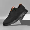 Zapatos de hombre estilo británico 2023 verano transpirables zapatillas malla tejida fly zapatos de hombre transfronterizos talla grande 48 yardas zapatillas para correr