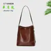 Bolso Cubo de Cuero Aceitado y Encerado Retro para Mujer, Bolso de Hombro Versátil de Nueva Moda, Bolso Cruzado de PU de Alta Calidad, Procesamiento Personalizado