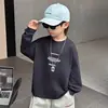 Camiseta de manga larga para niño, nuevo estilo otoño 2026, prenda base de otoño para niños, ropa exterior, top de otoño para bebé, estilo para niños