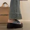 Sandálias Femininas Plataforma Slip-On Populares 2025, para Uso Externo no Verão, Estilo Fada, Fashion, Aumentam a Altura, Sandálias com Dedo Aberto