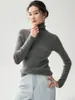 Ropa de punto de cachemira de una pieza sin costuras para otoño e invierno para mujer, ajuste ceñido y elegante suéter de cuello alto, suéter liso para usar debajo