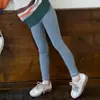 Bu Mi Er Outono Novo Leggings Infantis Meninas Estilo Coreano Finos Estampa de Letras Emagrecedores Algodão Puro Bebê Calça Nove Pontos Atacado