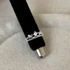 Coleção de Anéis de Metal Vazado com Renda de Alto Padrão Estilo Francês para Mulheres, Luxo Leve, Personalizáveis, Modernos, Tendência, Versáteis
