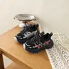 Tênis retrô de malha dupla respirável para crianças, estilo pai, novidade outono 2026, tênis versátil para corrida para meninos e meninas
