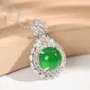 Pingente de Ovo de Calcedônia Verde Natural em Prata Esterlina S925 Colar Verde Imperial Incrustado com Ouro 18K Corrente de Clavícula com Pingente de Jade Elegante