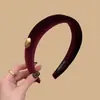 Faixa de Cabeça Veludo Dourado Réveillon e Natal para Mulheres, Elegante e Fashion, Design de Coroa Alta, Realça a Tez, Acessório de Cabelo Versátil
