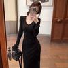 Vestido Longo Gola V em Tecido Térmico, Versão Coreana 2026, Novo Estilo Outono e Inverno, Ajuste Slim, Valoriza o Corpo, Vestido de Tricô com Caimento para Mulheres
