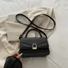 Bolso sencillo de color liso de alta calidad, casual y moderno para mujer, nuevo bolso cruzado pequeño cuadrado para el hombro, otoño 2026