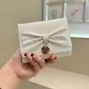 Carteira Feminina Estilo Japonês com Laço, Couro Brilhante de Alta Qualidade, Porta-Moedas com 70% de Desconto, Carteira Curta Multifuncional, Carteira Transfronteiriça