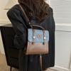 Mochilas de Nicho Estilo Francês Atacado para Mulheres 2026 Nova Moda Retro Transfronteiriça Mochila Bolsa de Mão de Luxo