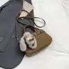 Bolsas de nicho muy elegantes 2026 nuevas y modernas bolsas de mano para el día a día con un toque relajado, bolsos de hombro y cruzados de color sólido únicos