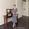 Miyak Miyake Moda Femenina Tallas Grandes Transfronteriza Europea y Americana Escama de Pez Plisado Color Puro Cuello en V Elegante Holgado Delgado Vestido