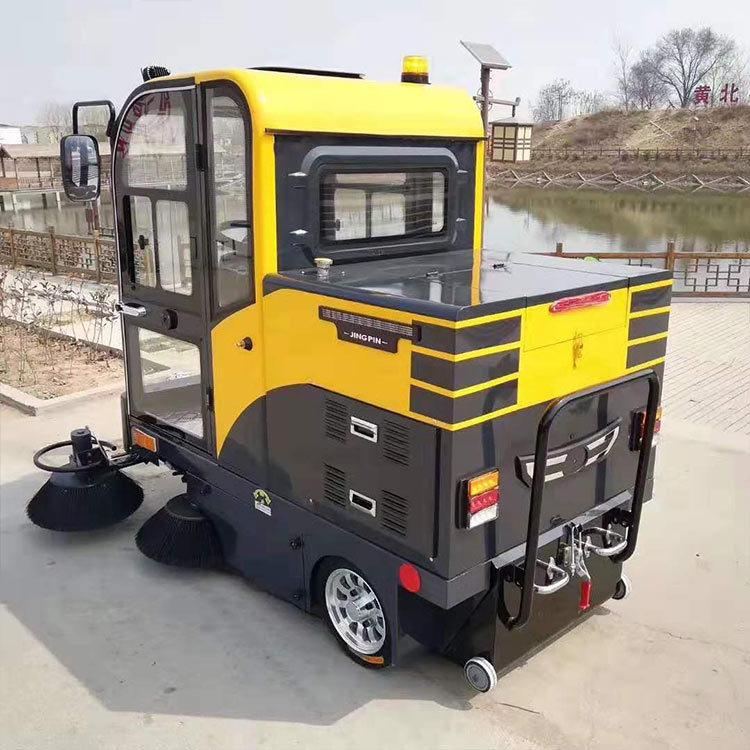 三轮五刷全封闭扫地车2021.03.26 (22)