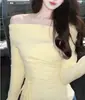 Top de Punto Cremoso Amarillo de una Sola Manga Larga para Mujer en Otoño e Invierno, Hermoso y Hermoso, Ligero y Maduro, Camiseta Ajustada para Capas Interiores