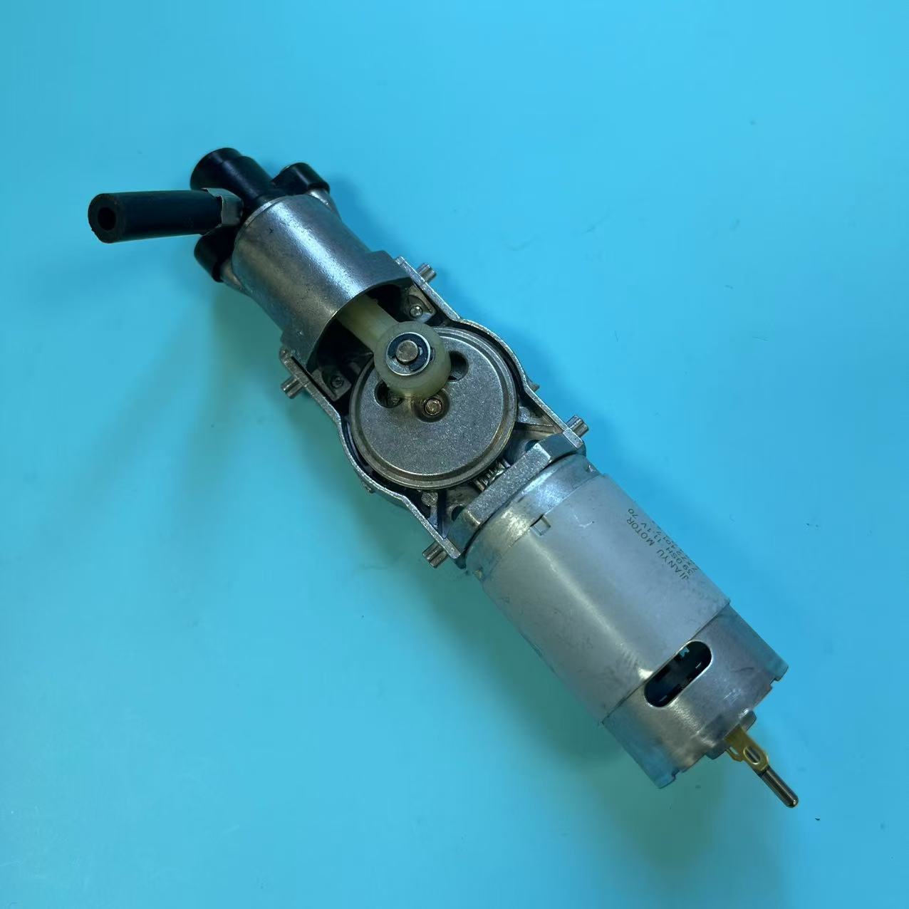 bbbd5704fcc8b382db99e773bdf894