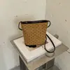 Bolso cubo de lunares popular de este año para mujer 2026 nuevo elegante retro de un solo hombro alta apariencia versátil bolso cruzado