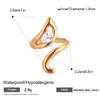 Anillo Abierto Geométrico de Acero Inoxidable Forma de Gota de Agua con Circonita Anillo para Dedo Índice de Gama Alta Nicho Joyería de Mano Transfronteriza Europea y Americana para Mujeres