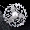 Broche Redondo Folhas de Cristal Zircônia Estilo Coreano Luxo Feminino Corsage de Alta Qualidade Pinos Versáteis para Terno Acessórios de Casaco
