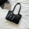 Bolso tote grande de estilo retro europeo y americano transfronterizo para mujer, nuevo bolso de moda de verano 2026 para ir al trabajo, de hombro y para debajo del brazo para mujer
