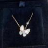 Fanjia colar de borboleta de alta versão feminino fritillary branco diamante completo S925 brincos de pino de borboleta banhados a ouro rosa clavícula corrente retenção de cor