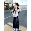 Conjunto de Verano de Dibujos Animados 2026 Dulce Lindo Gato KT Camiseta de Manga Corta Informal Pantalones de Pierna Ancha con Parches a Cuadros Conjunto de Dos Piezas
