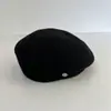 Boina de Lã Tricotada Simples Estilo Coreano para Mulheres Outono e Inverno Chapéu Boina Casual Chapéu de Artista Literário de Alta Qualidade