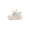 Tênis Dad Shoes para Meninas 2026 Primavera e Outono Novo Modelo Malha Respirável Solado Macio Solado Grosso Versátil Tênis Infantil Preto e Branco