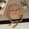 Sombrero Lei Feng de Protección Auditiva de Gama Alta Azul para Mujer, Cálido y Lindo, Gorro de Lana Tejido a Prueba de Frío con Circunferencia de Cabeza Grande y Blanqueamiento