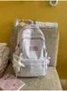 Gris claro con acentos en rosa suave, discreta y duradera, mochila estilo coreano para chicas de secundaria y preparatoria